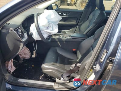 Zdjęcie 7 z 12 samochodu: 2019 VOLVO S60 T6 MOMENTUM VIN:7JRA22TK3KG008645 - miniatura