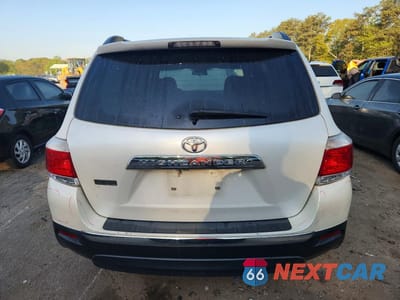 Zdjęcie 6 z 13 samochodu: 2013 TOYOTA HIGHLANDER PLUS VIN:5TDZA3EH6DS032670 - miniatura