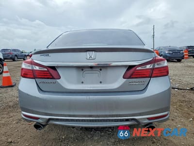 Zdjęcie 6 z 13 samochodu: 2017 HONDA ACCORD SPORT SPECIAL EDITION VIN:1HGCR2F12HA280641 - miniatura