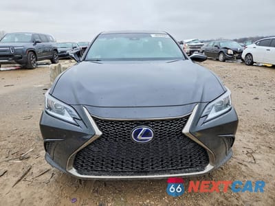 Piąte zdjęcie samochodu w środku: 2022 LEXUS ES 300H F SPORT VIN:58AGA1C1XNU024588 - miniatura