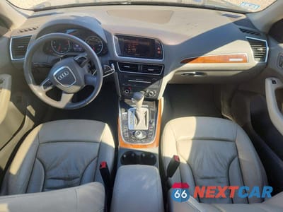 Zdjęcie 8 z 13 samochodu: 2010 AUDI Q5 PREMIUM PLUS VIN:WA1LKAFP1AA046069 - miniatura