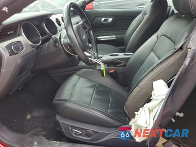 Zdjęcie 7 z 12 samochodu: 2019 FORD MUSTANG VIN:1FA6P8TH4K5185400 - miniatura