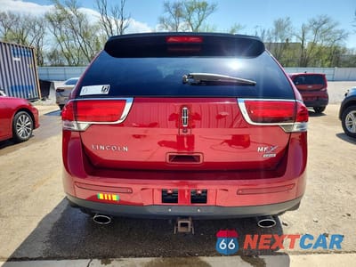 Zdjęcie 6 z 14 samochodu: 2015 LINCOLN MKX VIN:2LMDJ8JK3FBL31059 - miniatura