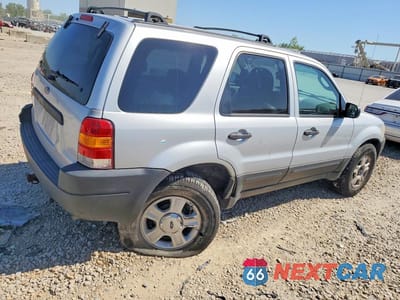 Trzecie zdjęcie samochodu z tyłu: 2003 FORD ESCAPE XLT VIN:1FMYU03193KA42229 - miniatura