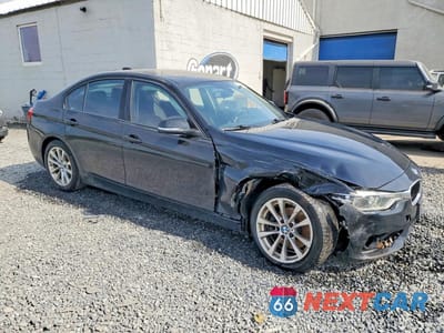 Czwarte zdjęcie samochodu z boku: 2017 BMW 320 XI VIN:WBA8E5G56HNU41985 - miniatura