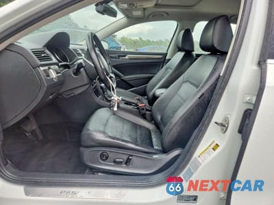 Zdjęcie 7 z 12 samochodu: 2017 VOLKSWAGEN PASSAT SE VIN:1VWGT7A38HC058081 - miniatura