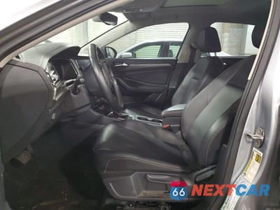 Zdjęcie 7 z 11 samochodu: 2019 VOLKSWAGEN JETTA SEL VIN:3VWEB7BU4KM264554 - miniatura