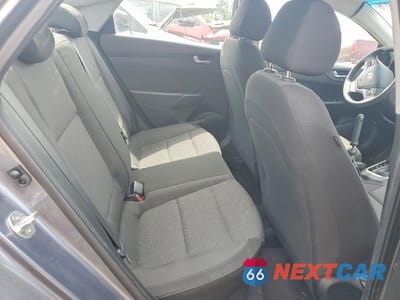 Zdjęcie 10 z 12 samochodu: 2019 HYUNDAI ACCENT SE VIN:3KPC24A33KE084087 - miniatura