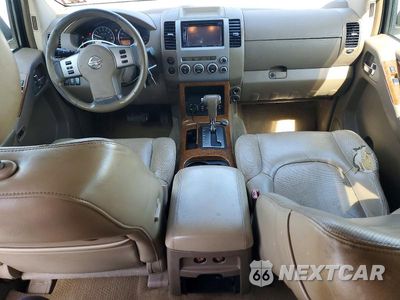Zdjęcie 8 z 13 samochodu: 2006 NISSAN PATHFINDER S VIN:5N1AR18W96C635973 - miniatura