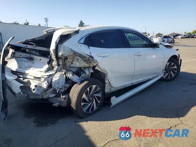 Trzecie zdjęcie samochodu z tyłu: 2018 HONDA CIVIC LX VIN:SHHFK7H21JU422590 - miniatura