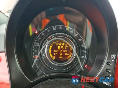 Zdjęcie 9 z 12 samochodu: 2014 FIAT 500 SPORT VIN:3C3CFFBR9ET200285 - miniatura
