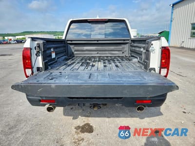 Zdjęcie 6 z 13 samochodu: 2023 HONDA RIDGELINE RTL-E VIN:5FPYK3F7XPB009858 - miniatura