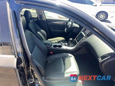Piąte zdjęcie samochodu w środku: 2015 INFINITI Q50 BASE VIN:JN1BV7AP1FM335416 - miniatura