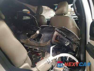 Zdjęcie 13 z 14 samochodu: 2018 FORD EXPLORER XLT VIN:1FM5K8D85JGC35545 - miniatura