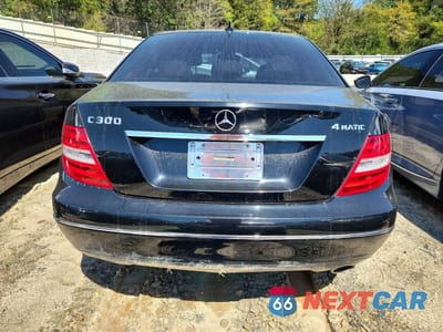Zdjęcie 6 z 11 samochodu: 2014 MERCEDES-BENZ C 300 4MATIC VIN:WDDGF8AB6ER317575 - miniatura