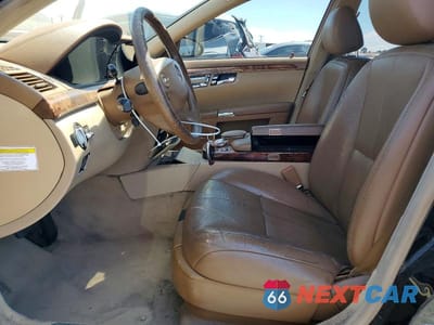 Zdjęcie 7 z 12 samochodu: 2007 MERCEDES-BENZ S 550 VIN:WDDNG71X67A062406 - miniatura