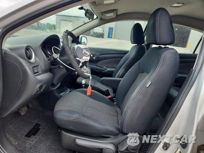 Zdjęcie 7 z 12 samochodu: 2014 NISSAN VERSA S VIN:3N1CN7AP6EL868830 - miniatura