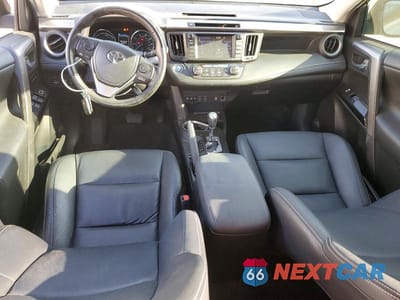 Zdjęcie 8 z 13 samochodu: 2016 TOYOTA RAV4 HYBRID LIMITED VIN:JTMDJREV9GD050955 - miniatura