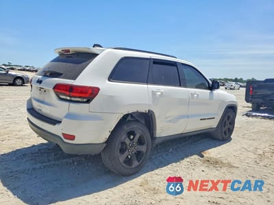 Trzecie zdjęcie samochodu z tyłu: 2019 JEEP GRAND CHEROKEE LAREDO VIN:1C4RJEAGXKC597155 - miniatura
