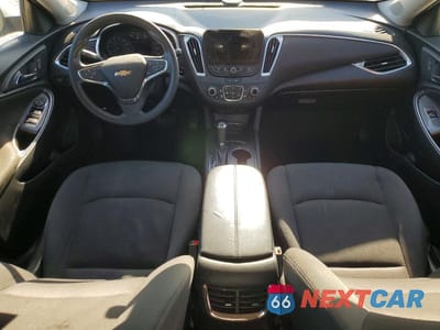 Zdjęcie 8 z 13 samochodu: 2020 CHEVROLET MALIBU LT VIN:1G1ZD5ST8LF052373 - miniatura
