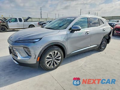 2025 BUICK ENVISION PREFERRED LRBFZKE42SD038265 - główne zdjęcie licytacji z USA - miniatura
