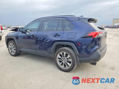 Drugie zdjęcie samochodu z przodu: 2024 TOYOTA RAV4 XLE PREMIUM VIN:2T3C1RFV1RW360534 - miniatura