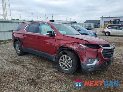 Czwarte zdjęcie samochodu z boku: 2020 CHEVROLET TRAVERSE LT VIN:1GNERGKW4LJ190798 - miniatura