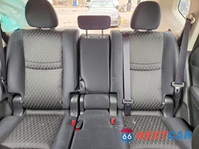 Zdjęcie 10 z 14 samochodu: 2017 NISSAN ROGUE S VIN:JN8AT2MV5HW257746 - miniatura