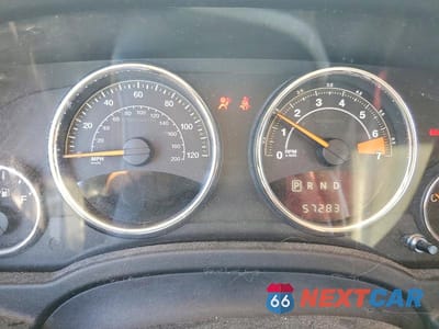 Zdjęcie 9 z 11 samochodu: 2017 JEEP COMPASS LATITUDE VIN:1C4NJCEA8HD115391 - miniatura