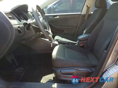 Zdjęcie 7 z 12 samochodu: 2016 VOLKSWAGEN JETTA S VIN:3VW267AJ6GM392753 - miniatura
