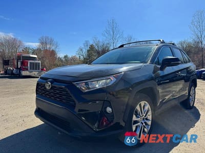 Drugie zdjęcie samochodu z przodu: 2021 TOYOTA RAV4 XLE PREMIUM VIN:2T3A1RFV4MC241684 - miniatura