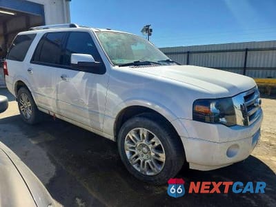 Czwarte zdjęcie samochodu z boku: 2012 FORD EXPEDITION LIMITED VIN:1FMJU2A57CEF64651 - miniatura