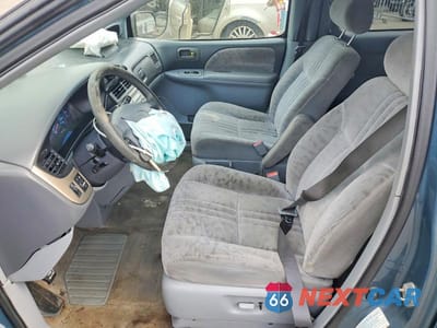 Zdjęcie 7 z 13 samochodu: 2001 TOYOTA SIENNA XLE VIN:4T3ZF13C01U351733 - miniatura