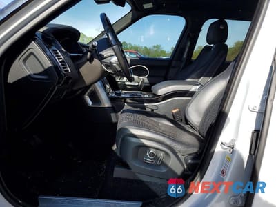 Zdjęcie 7 z 13 samochodu: 2017 LAND ROVER RANGE ROVER HSE VIN:SALGS2FV2HA374051 - miniatura