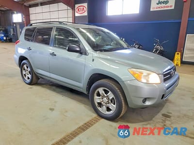 Czwarte zdjęcie samochodu z boku: 2008 TOYOTA RAV4 BASE VIN:JTMBD33V786061473 - miniatura