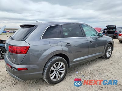Trzecie zdjęcie samochodu z tyłu: 2017 AUDI Q7 PREMIUM VIN:WA1AAAF73HD025520 - miniatura