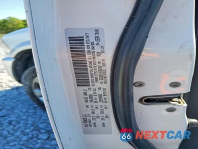 Zdjęcie 12 z 12 samochodu: 2015 RAM 2500 LARAMIE VIN:3C6UR5KL5FG581907 - miniatura