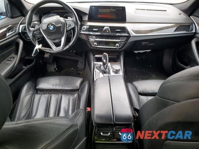 Zdjęcie 8 z 12 samochodu: 2020 BMW 530 XI VIN:WBAJR7C05LWW65201 - miniatura