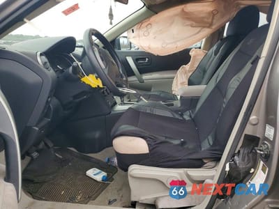 Zdjęcie 7 z 13 samochodu: 2012 NISSAN ROGUE S VIN:JN8AS5MV8CW708326 - miniatura