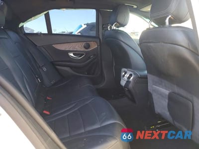 Zdjęcie 10 z 12 samochodu: 2018 MERCEDES-BENZ C 300 VIN:55SWF4JBXJU236561 - miniatura