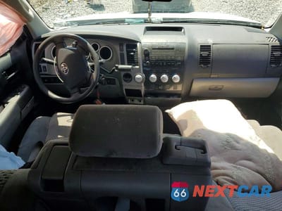 Zdjęcie 8 z 12 samochodu: 2012 TOYOTA TUNDRA DOUBLE CAB SR5 VIN:5TFRM5F17CX043917 - miniatura