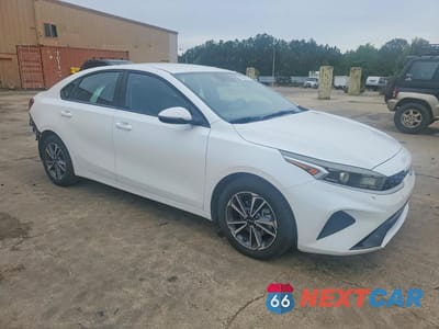 Czwarte zdjęcie samochodu z boku: 2022 KIA FORTE LXS VIN:3KPF24ADXNE481273 - miniatura