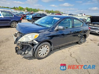 2014 NISSAN VERSA 1.6 S 3N1CN7AP2EL814358 - główne zdjęcie licytacji z USA - miniatura