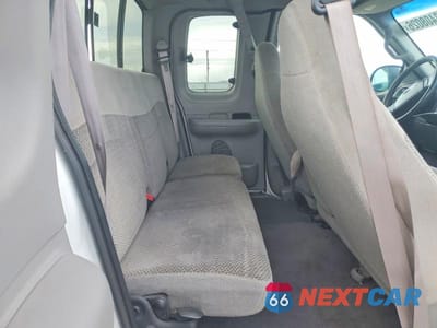 Zdjęcie 10 z 12 samochodu: 2000 FORD F150 VIN:1FTRX17L1YKA73161 - miniatura