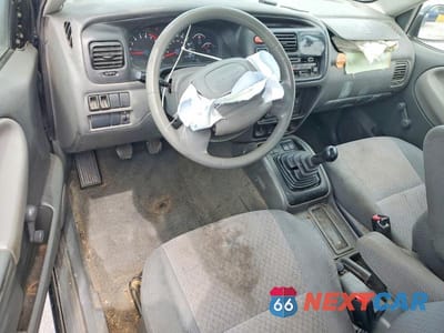 Zdjęcie 8 z 12 samochodu: 2003 CHEV TRACKER VIN:2CNBE18C136908804 - miniatura