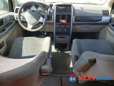 Zdjęcie 8 z 13 samochodu: 2010 DODGE GRAND CARAVAN SXT VIN:2D4RN5D14AR259514 - miniatura