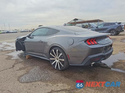 Drugie zdjęcie samochodu z przodu: 2025 FORD MUSTANG VIN:1FA6P8TH8S5103913 - miniatura