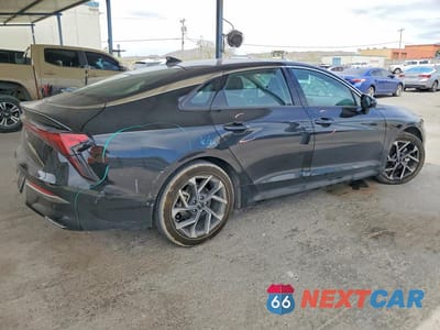 Trzecie zdjęcie samochodu z tyłu: 2025 KIA K5 EX VIN:KNAG34J78S5364291 - miniatura