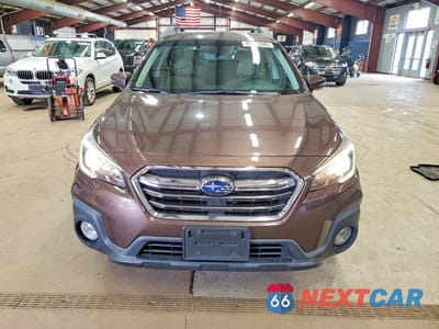 Piąte zdjęcie samochodu w środku: 2019 SUBARU OUTBACK 2.5I LIMITED VIN:4S4BSAJC5K3211063 - miniatura