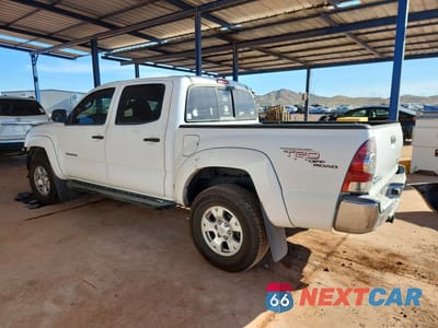 Drugie zdjęcie samochodu z przodu: 2010 TOYOTA TACOMA PRERUNNER V6 VIN:3TMJU4GN5AM106458 - miniatura